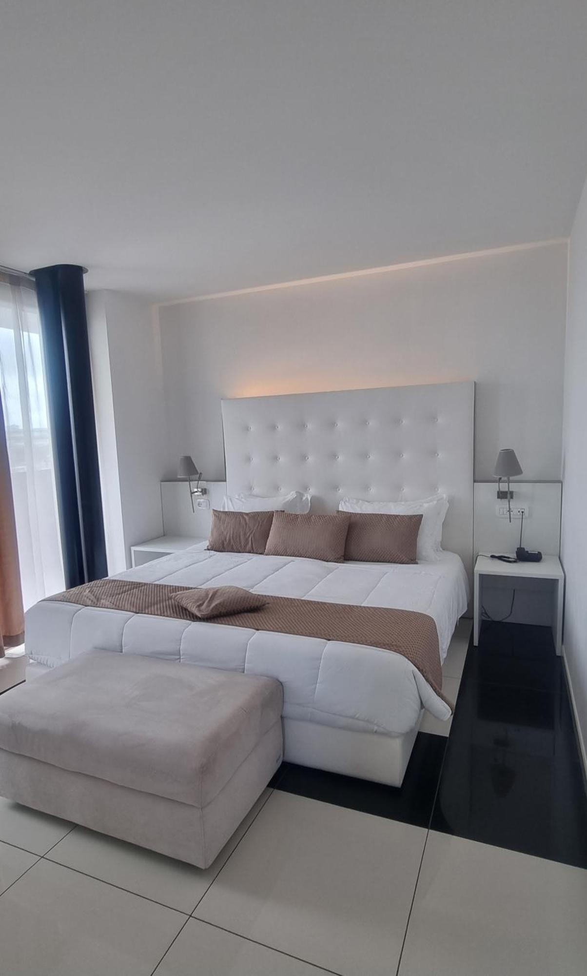 Hotel Rossini 4S ลินญาโน ซับเบียโดโร ภายนอก รูปภาพ