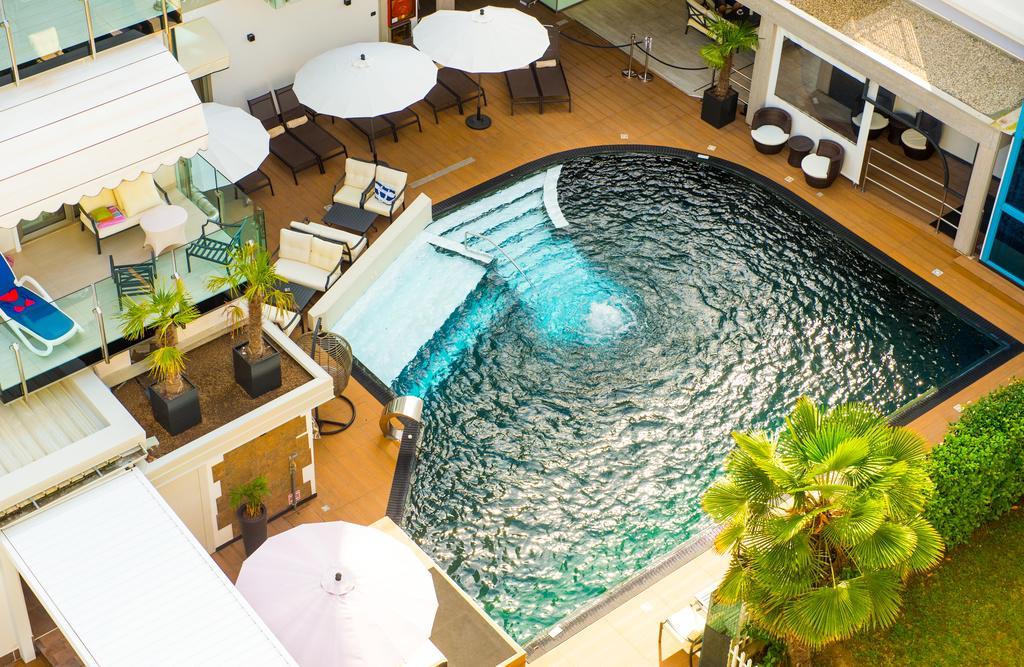 Hotel Rossini 4S ลินญาโน ซับเบียโดโร ภายนอก รูปภาพ
