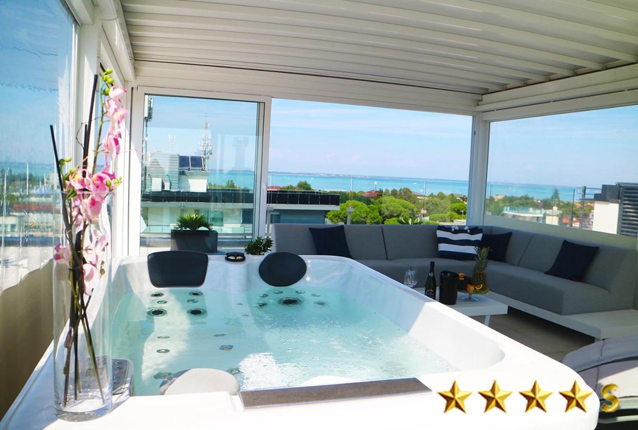 Hotel Rossini 4S ลินญาโน ซับเบียโดโร ภายนอก รูปภาพ